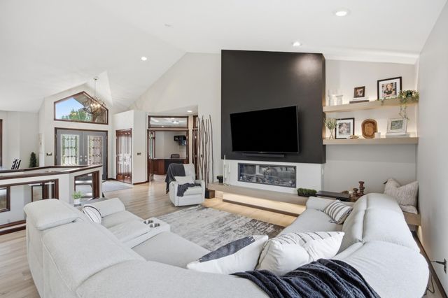 1911 Princeton Lane, West Fargo, ND 58078