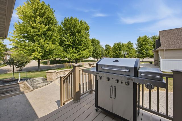 1911 Princeton Lane, West Fargo, ND 58078