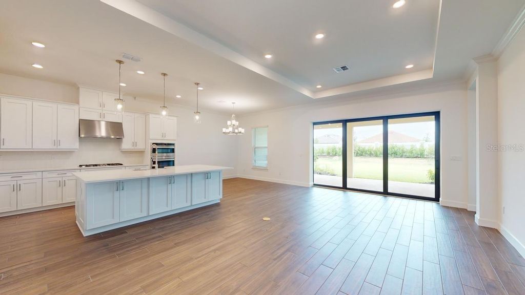 Image 10 of property listing at 30175 IMPERATI BOULEVARD, Wesley Chapel, FL 33543