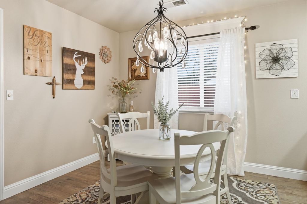 Image 10 of property listing at 35913 Road 222, Wishon, CA 93669