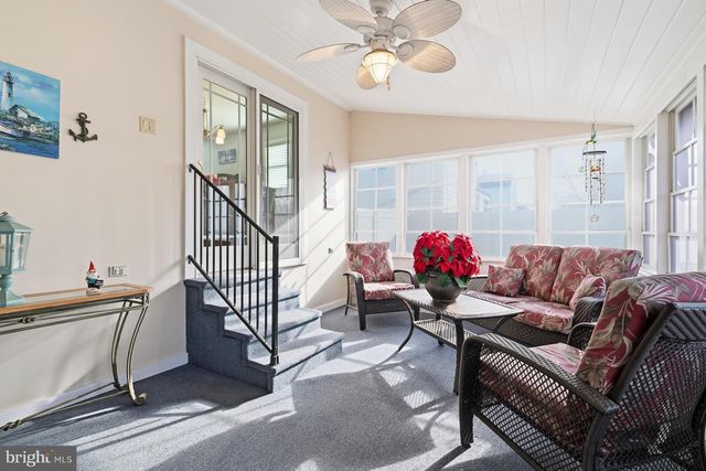 1812 WINDERMERE AVE, Wilmington, DE 19804