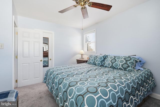 1812 WINDERMERE AVE, Wilmington, DE 19804