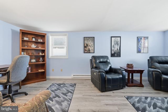 1812 WINDERMERE AVE, Wilmington, DE 19804