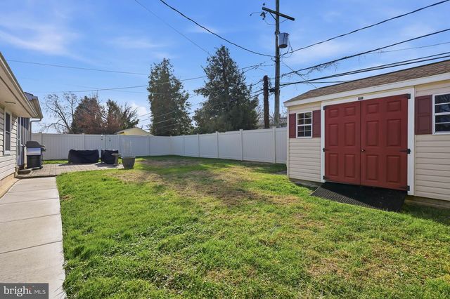 1812 WINDERMERE AVE, Wilmington, DE 19804