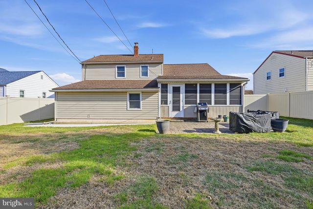 1812 WINDERMERE AVE, Wilmington, DE 19804