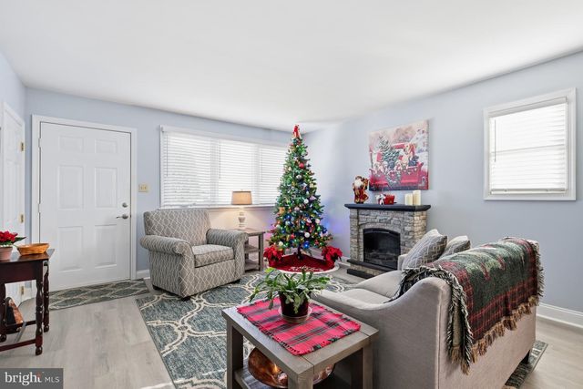 1812 WINDERMERE AVE, Wilmington, DE 19804