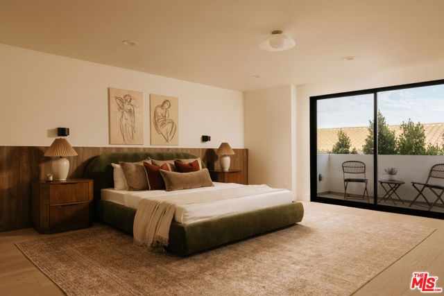 2380 Venus Drive, Los Angeles, CA 90046