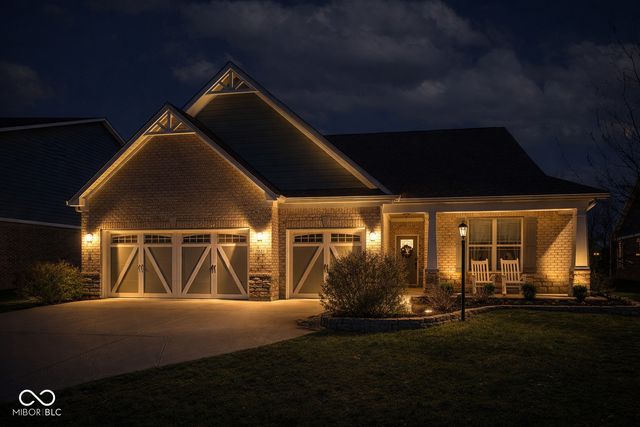 7421 Doyal Drive, Whitestown, IN 46075