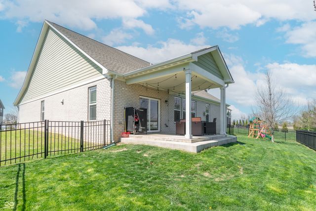7421 Doyal Drive, Whitestown, IN 46075