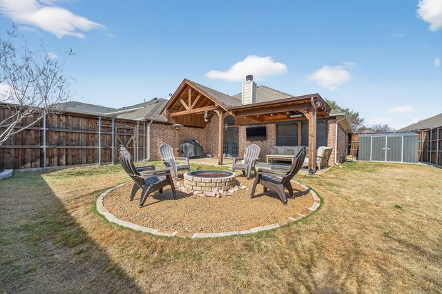 5861 Chatham Lane, The Colony, TX 75056