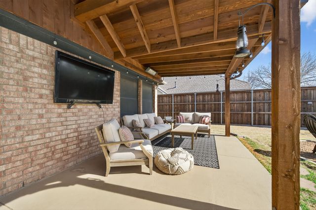 5861 Chatham Lane, The Colony, TX 75056