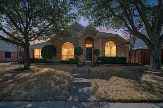 5861 Chatham Lane, The Colony, TX 75056