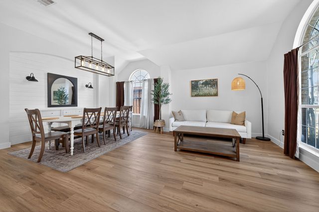 5861 Chatham Lane, The Colony, TX 75056