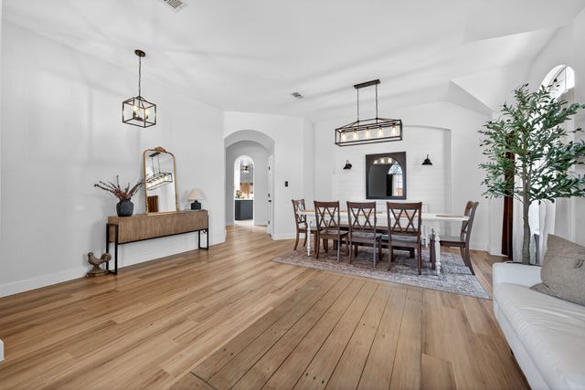 5861 Chatham Lane, The Colony, TX 75056