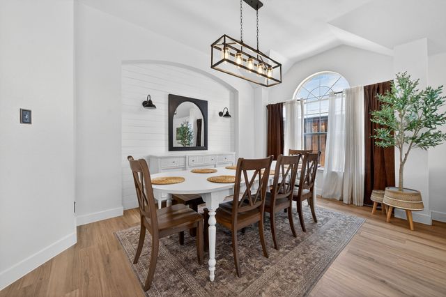 5861 Chatham Lane, The Colony, TX 75056