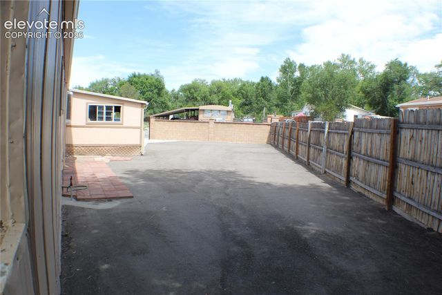 835 Aspen Circle, Pueblo, CO 81006