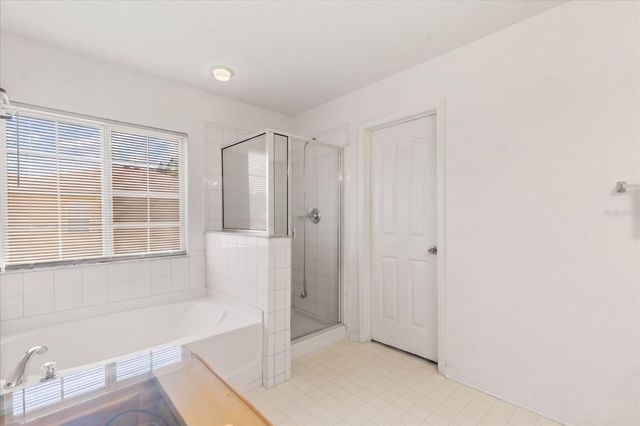 402 CHIMNEY ROCK DRIVE, Ruskin, FL 33570