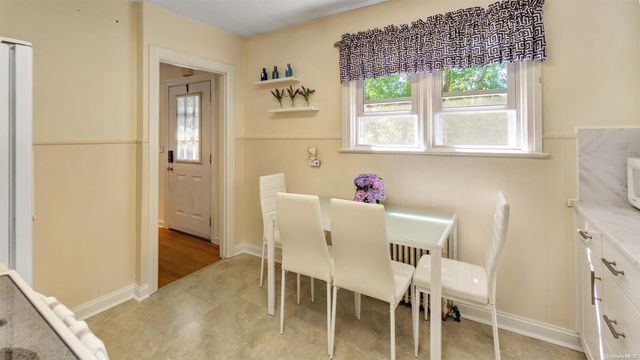 15 Fairview Avenue, Westhampton Beach, NY 11978