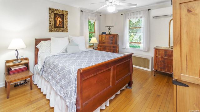 15 Fairview Avenue, Westhampton Beach, NY 11978