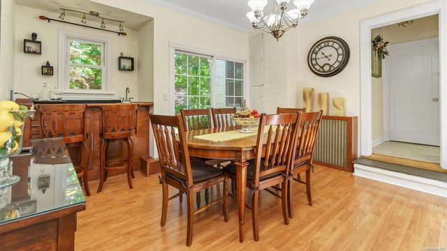 15 Fairview Avenue, Westhampton Beach, NY 11978