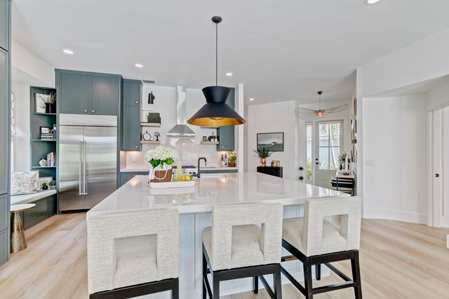 605 Masters Way, Palm Beach Gardens, FL 33418