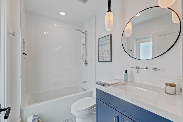 605 Masters Way, Palm Beach Gardens, FL 33418