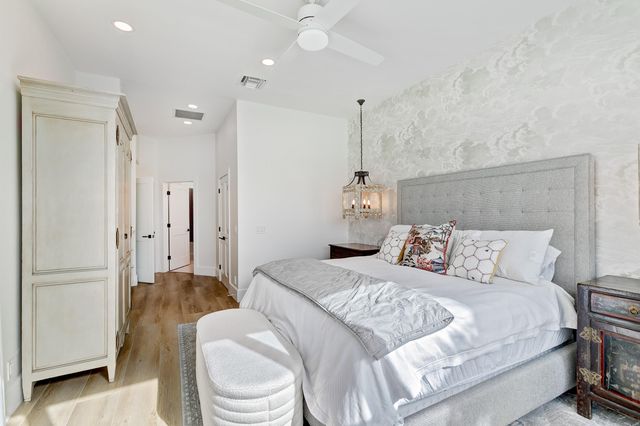 605 Masters Way, Palm Beach Gardens, FL 33418