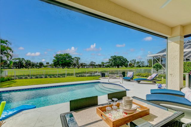 605 Masters Way, Palm Beach Gardens, FL 33418