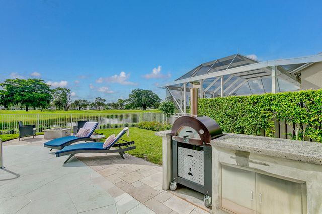 605 Masters Way, Palm Beach Gardens, FL 33418