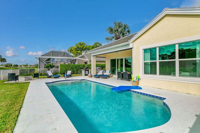 605 Masters Way, Palm Beach Gardens, FL 33418