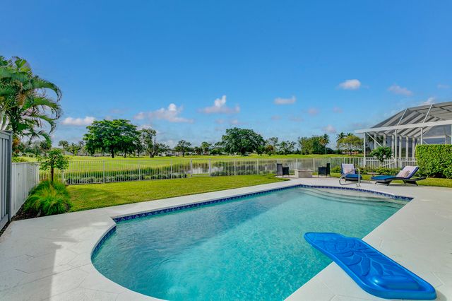 605 Masters Way, Palm Beach Gardens, FL 33418