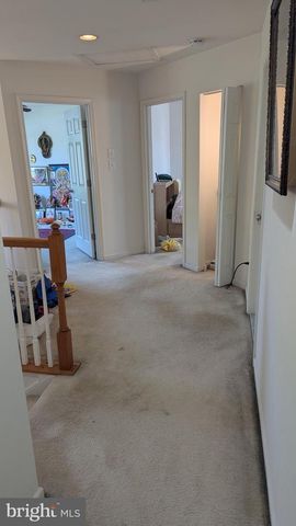 271 EVELYN AVE, Hamilton, NJ 08619