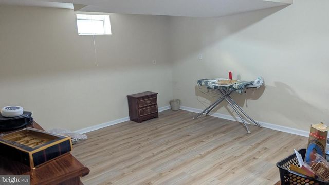 271 EVELYN AVE, Hamilton, NJ 08619