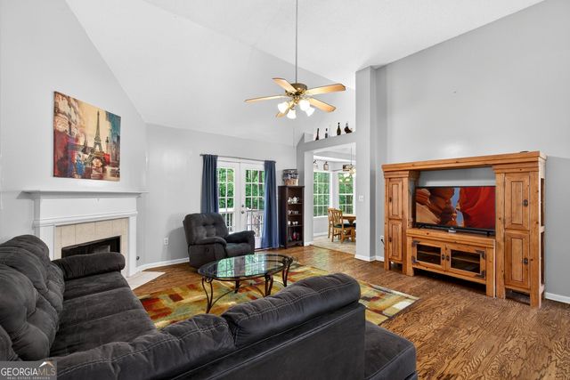 101 Line Creek Way, Sharpsburg, GA 30277