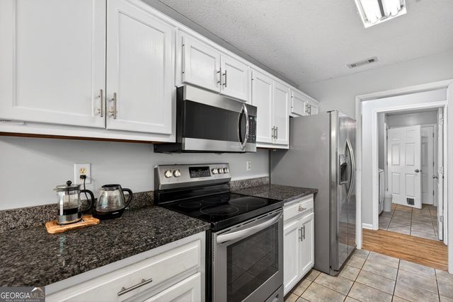 101 Line Creek Way, Sharpsburg, GA 30277