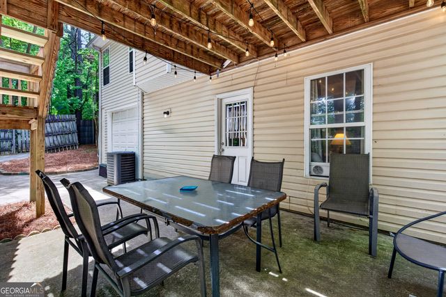 101 Line Creek Way, Sharpsburg, GA 30277