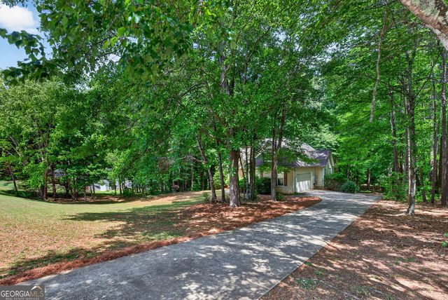 101 Line Creek Way, Sharpsburg, GA 30277