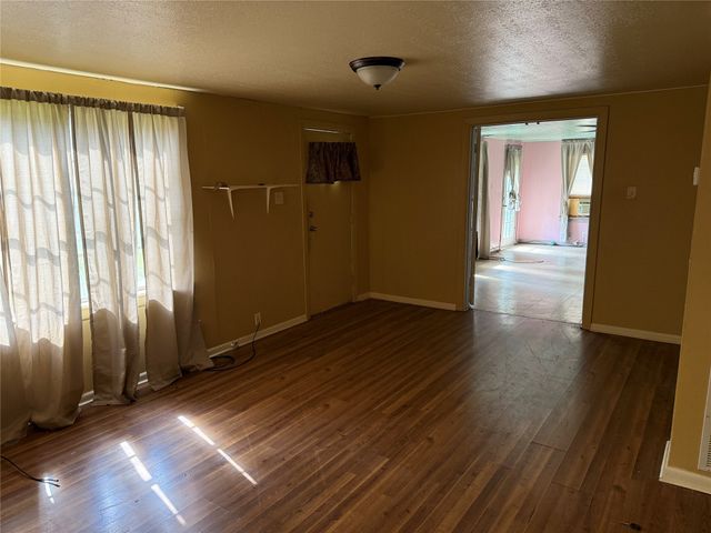 1805 Traffic Street, Bossier City, LA 71111