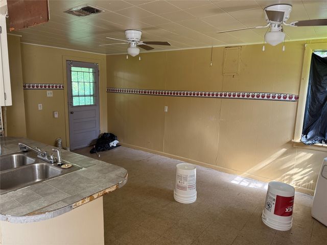 1805 Traffic Street, Bossier City, LA 71111