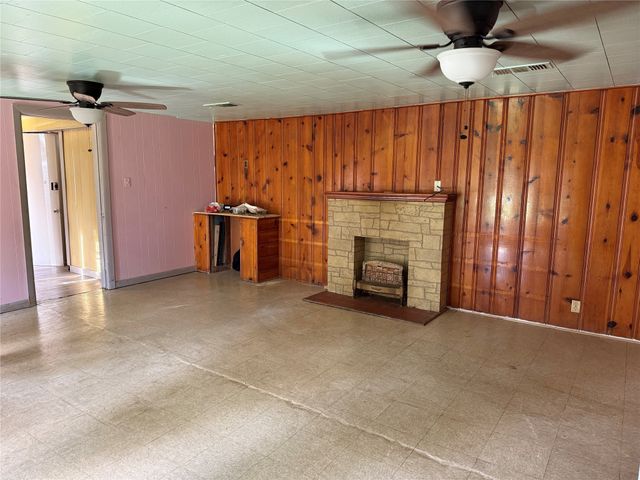 1805 Traffic Street, Bossier City, LA 71111