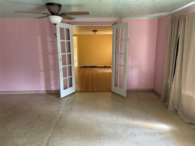 1805 Traffic Street, Bossier City, LA 71111