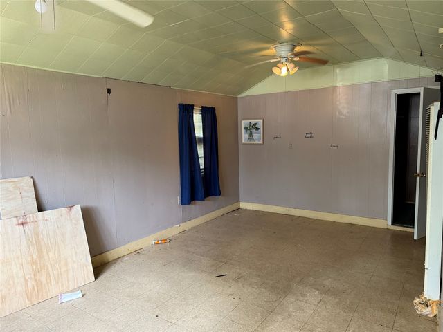 1805 Traffic Street, Bossier City, LA 71111