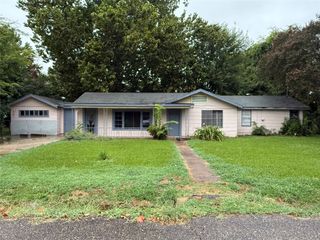 1805 Traffic Street, Bossier City, LA 71111