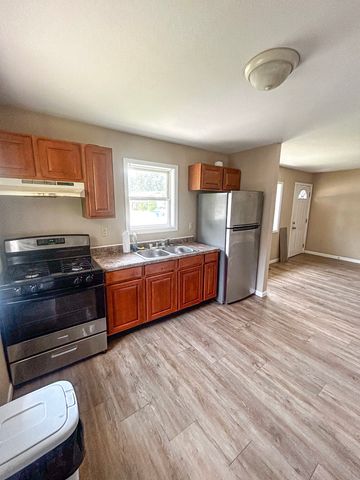340-342 Tedmark Court, Kankakee, IL 60901