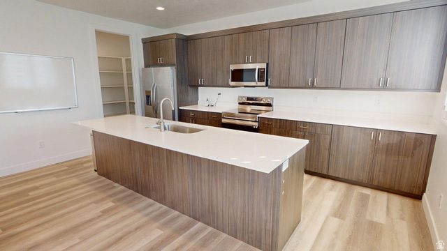 3892 S TREASURE ISLE RD, West Valley City, UT 84119