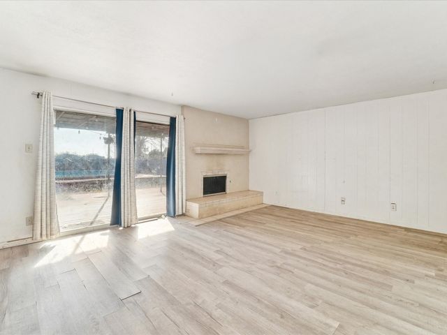 4316 Woodbluff Drive, Mesquite, TX 75150