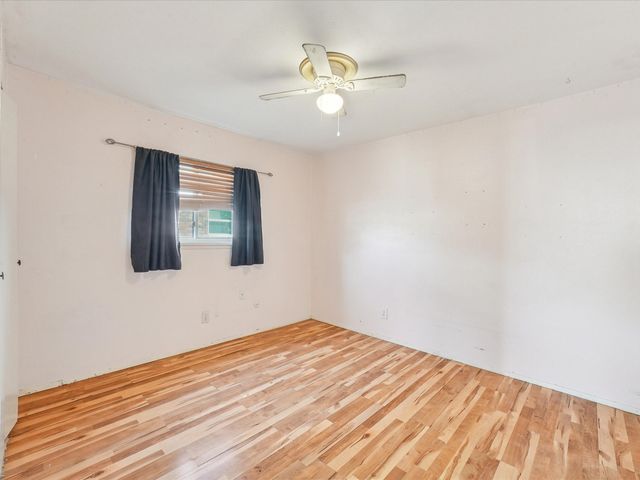 4316 Woodbluff Drive, Mesquite, TX 75150