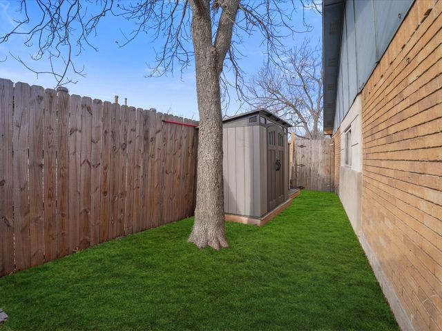 4316 Woodbluff Drive, Mesquite, TX 75150