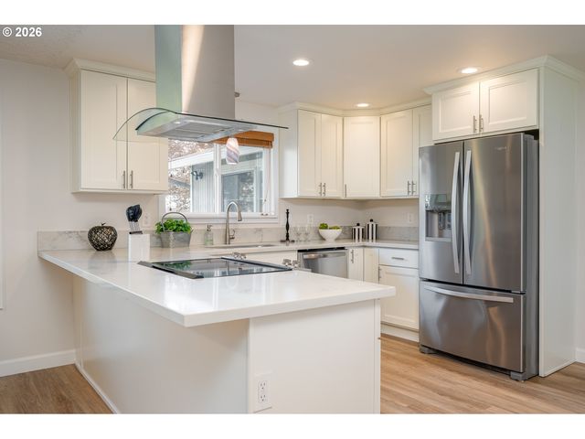 1452 Ne CENTURION Dr, Gresham, OR 97030