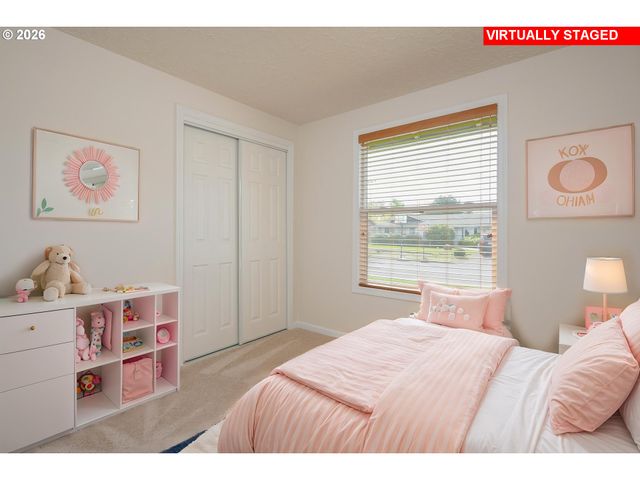 1452 Ne CENTURION Dr, Gresham, OR 97030